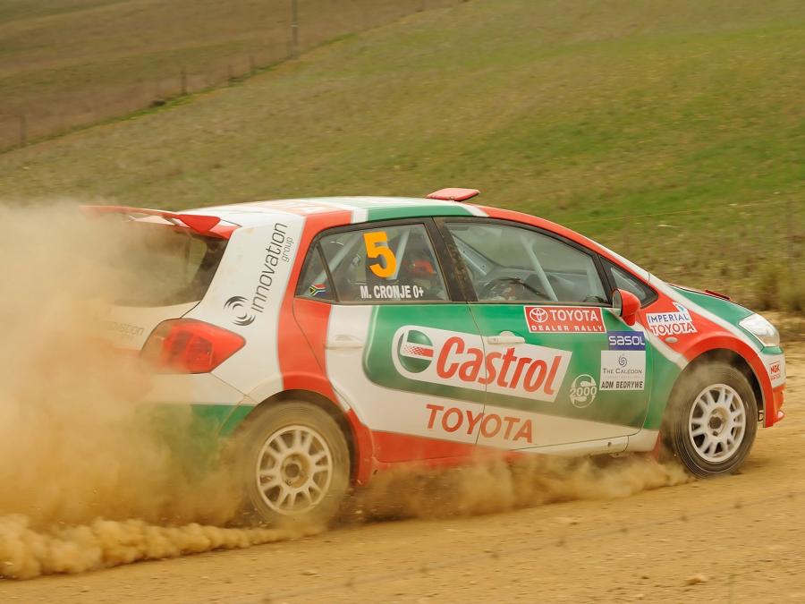 Toyota Auris S2000 2010 года  (фото 2 из 6)